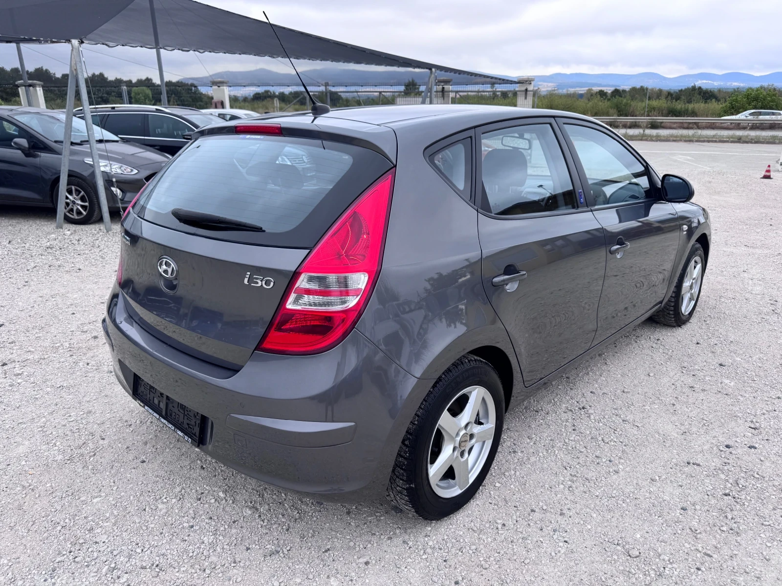 Hyundai I30 1, 6 / 115 PS 98 000 KM, снимка 6 - Автомобили и джипове - 55845363