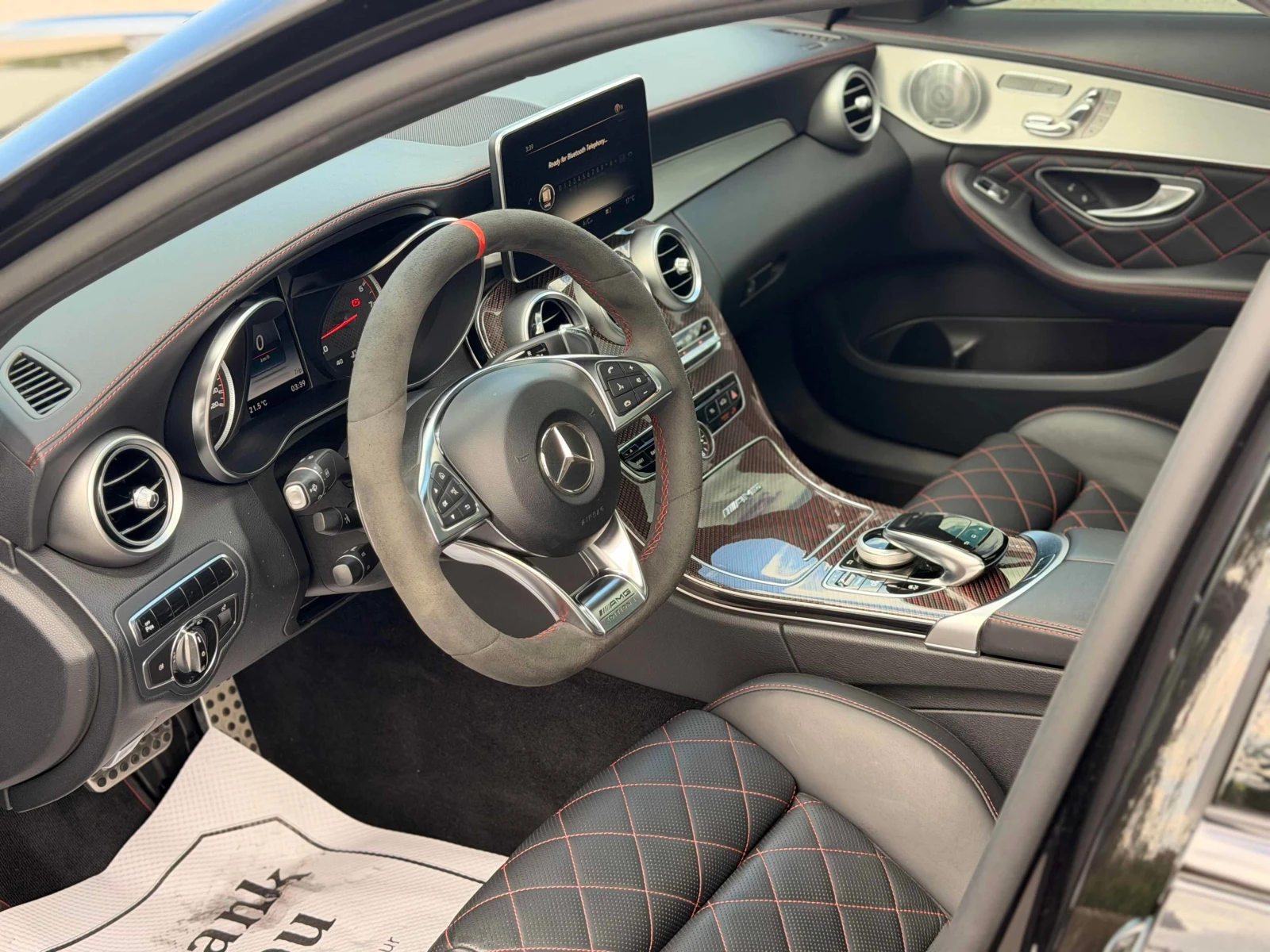 Mercedes-Benz C 63 AMG S / BURMESTER/ BUCKET / АВТОКРЕДИТ, снимка 16 - Автомобили и джипове - 55858556