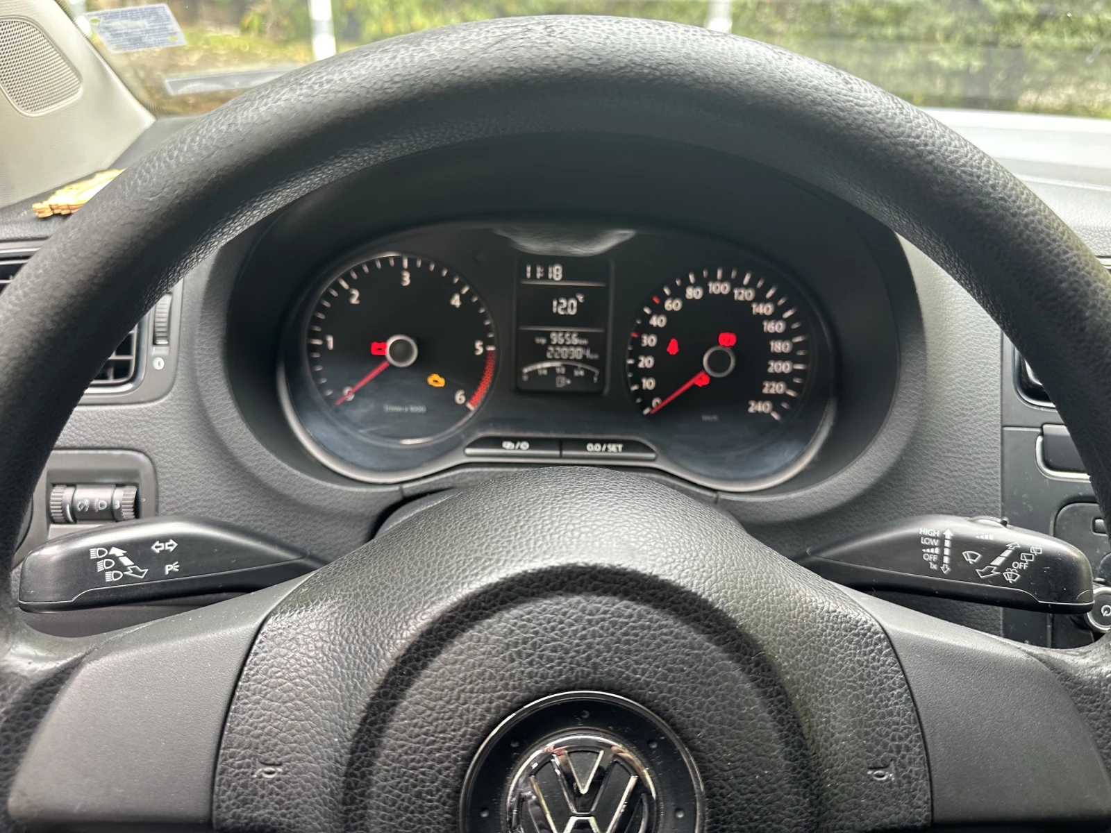 VW Polo 1.2, снимка 11 - Автомобили и джипове - 56097299