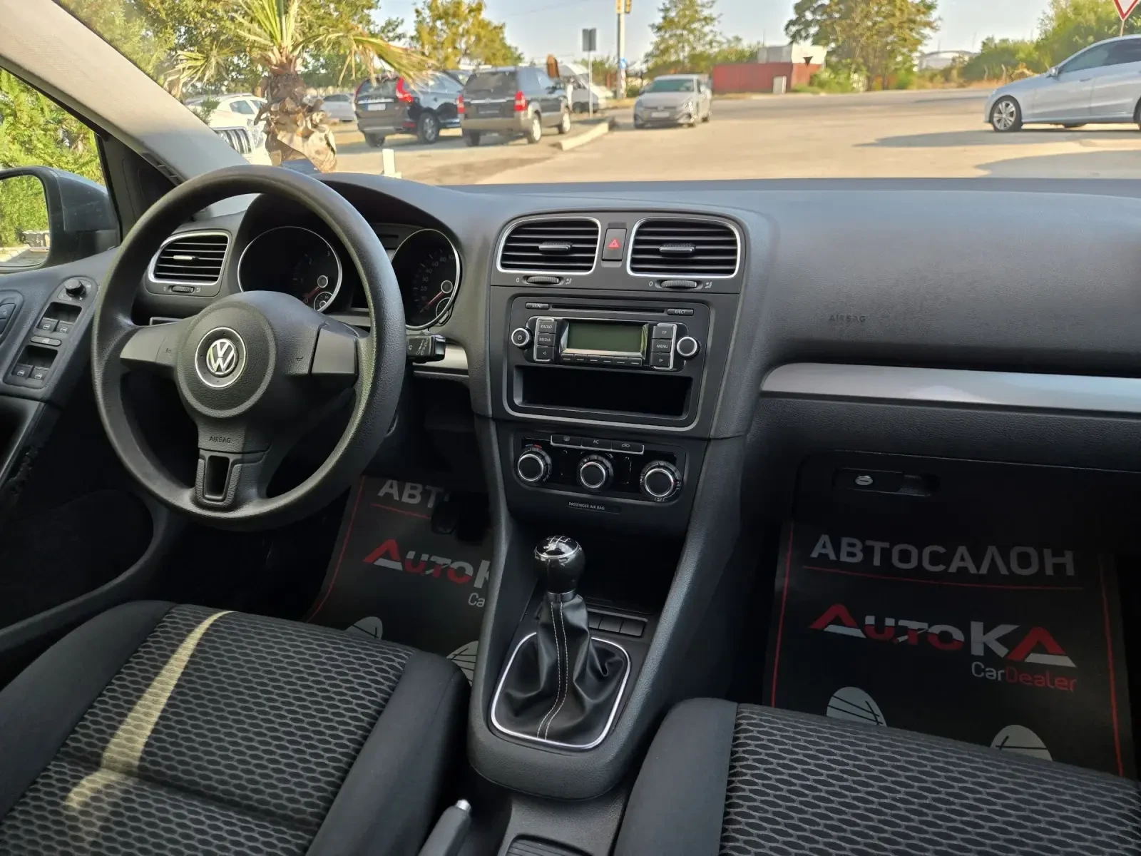 VW Golf 1.6TDI-105кс= 170.000км= КЛИМАТРОНИК= EURO 5A, снимка 13 - Автомобили и джипове - 56133745