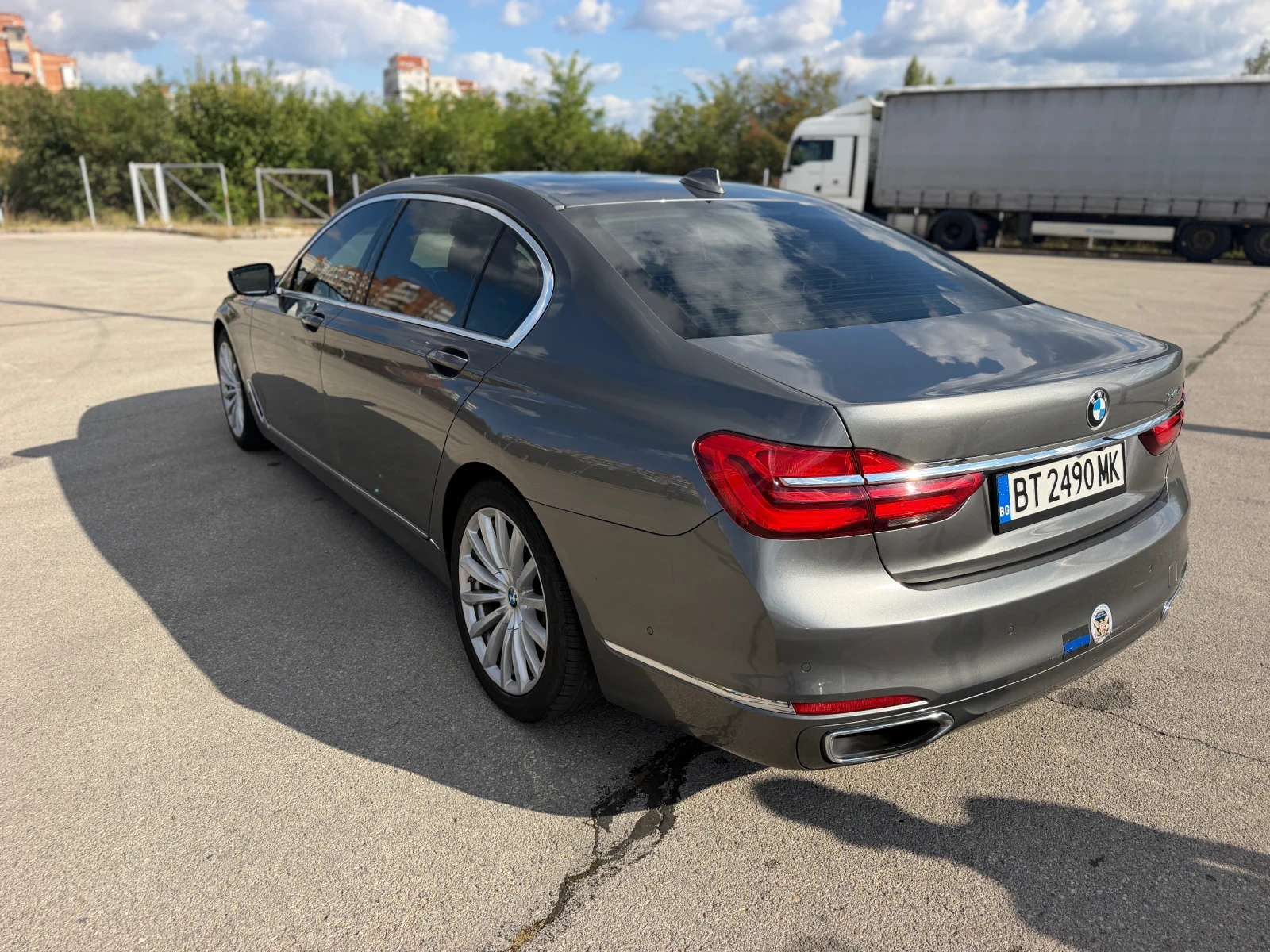 BMW 740 G12, снимка 5 - Автомобили и джипове - 56246614