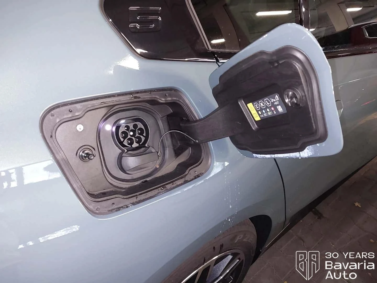 BMW i5 M60 xDrive | Mobile.bg � ����������� 12