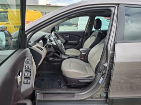Hyundai IX35 2.0CRDI АВТОМАТИК КОЖА 4Х4, снимка 5