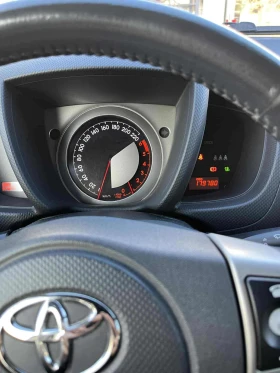 Toyota Urban Cruiser - 3600 € / 7040.99 лв. - 91727078 8