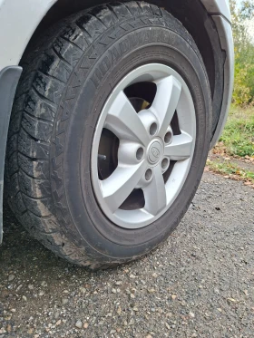 Kia Sorento - 3700 € / 7236.57 лв. - 42457969 5