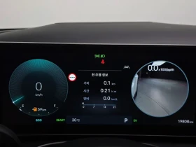 Hyundai Tucson 1.6 Hybrid 4WD - САМО 30% АВАНС | Auto.bg — изображение 8