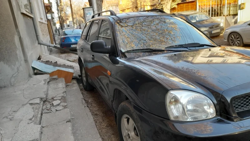 Hyundai Santa fe, снимка 2 - Автомобили и джипове - 49210146