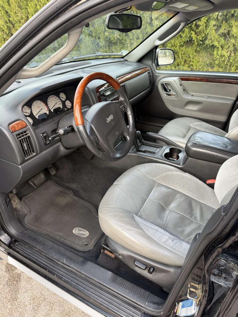 Jeep Grand cherokee Overland, снимка 7 - Автомобили и джипове - 52498433