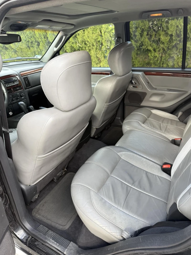 Jeep Grand cherokee Overland, снимка 8 - Автомобили и джипове - 52498433