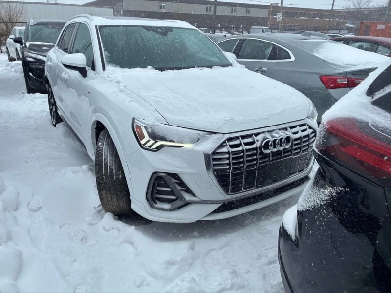 Audi Q3 * Progressiv * CARFAX * БЕЗ ПЪРВОНАЧАЛНА ВНОСКА, снимка 3 - Автомобили и джипове - 53182410