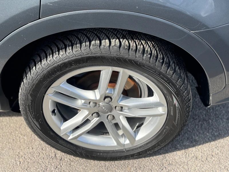 Audi Q3 2.0TDI Sline quattro TOP TOP, снимка 8 - Автомобили и джипове - 53541104