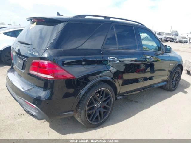 Mercedes-Benz GLE 63 S AMG 4MATIC CARFAX АВТО КРЕДИТ  - изображение 6