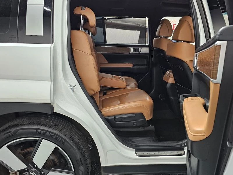 Hyundai Santa fe 2.5T* PRESTIGE* ПОДГРЕВ* ОБДУХВАНЕ* LANE* ASSIST* , снимка 12 - Автомобили и джипове - 55664052