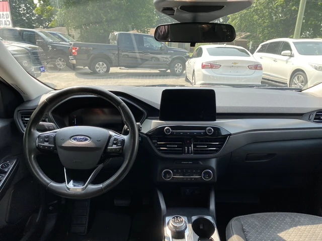 Ford Escape Active AWD | 1 Собственик| CarFax, снимка 5 - Автомобили и джипове - 56134164
