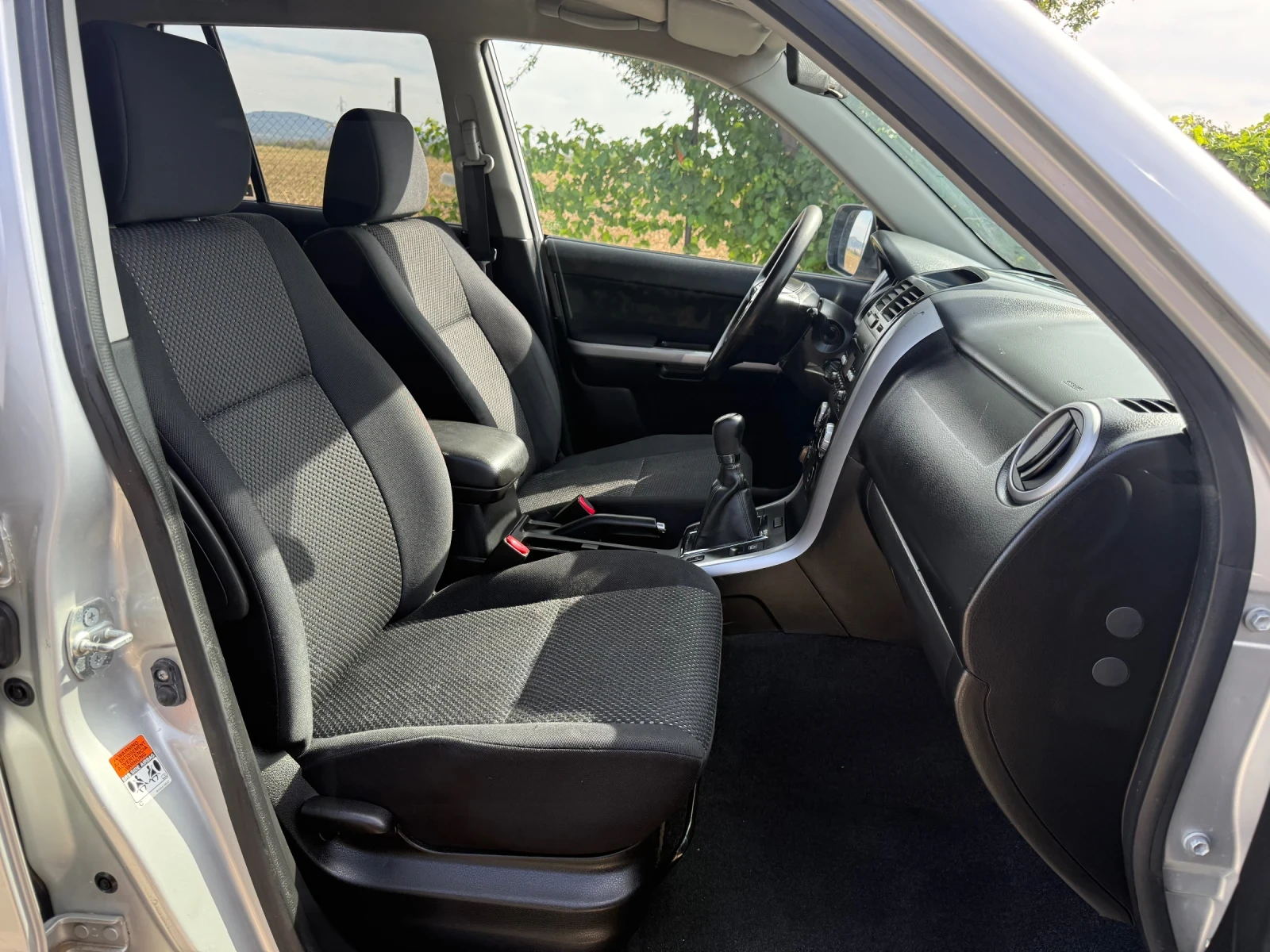Suzuki Grand vitara 2.0 - изображение 10