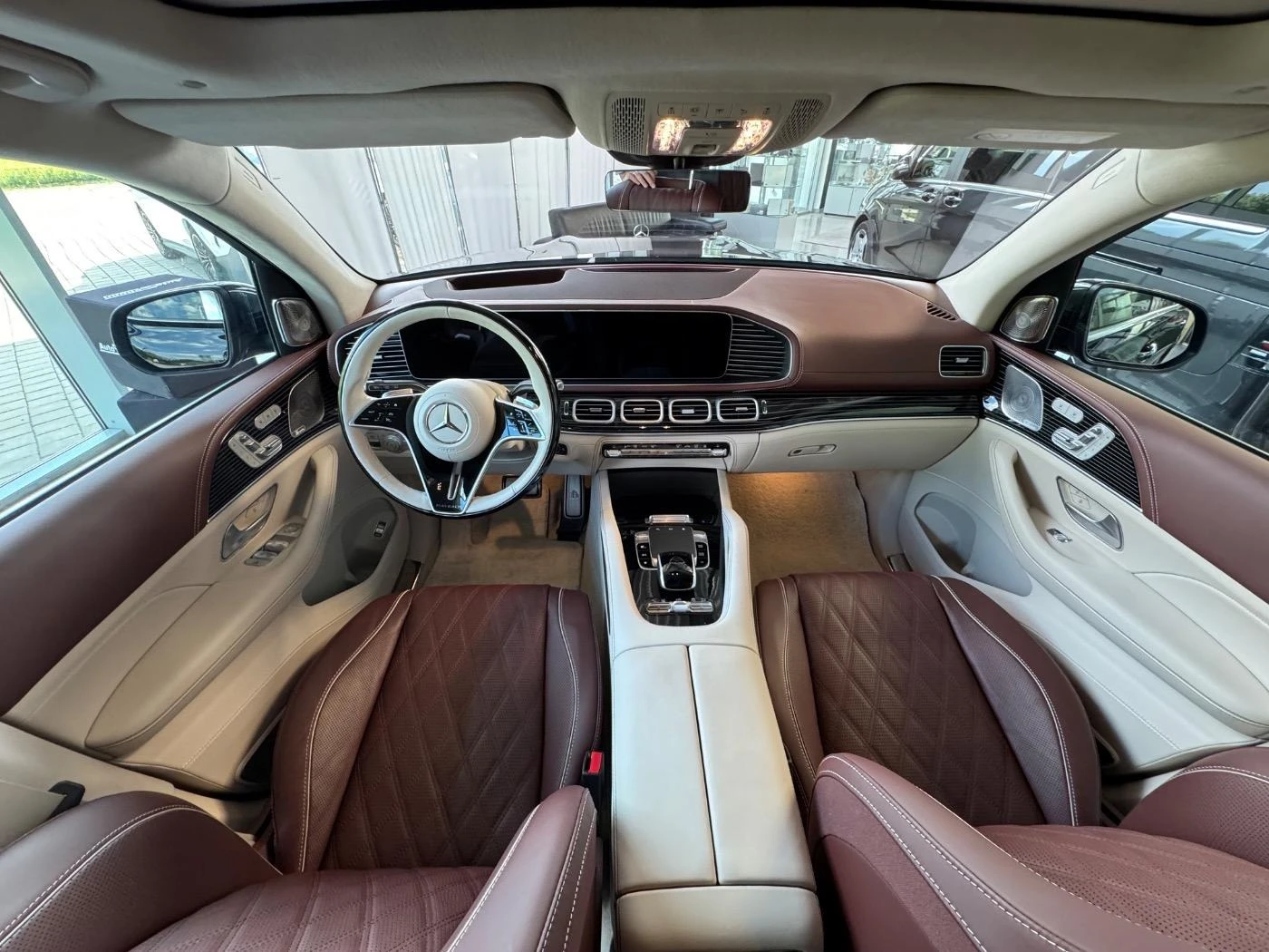 Mercedes-Benz GLS 600 MAYBACH/FACELIFT/FIRST CLASS/DESIGNO/E-ACTIVE BODY | Mobile.bg   11