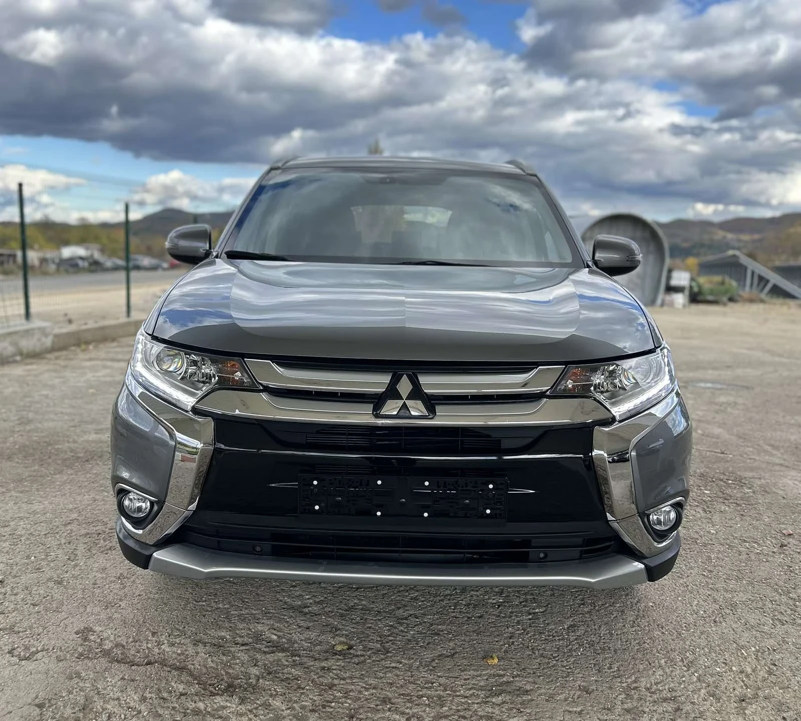 Mitsubishi Outlander 2.0i, 65000км!!! - изображение 2
