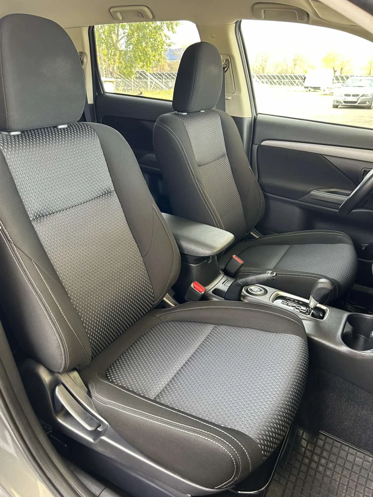 Mitsubishi Outlander 2.0i, 65000��!!! | Mobile.bg � ����������� 12