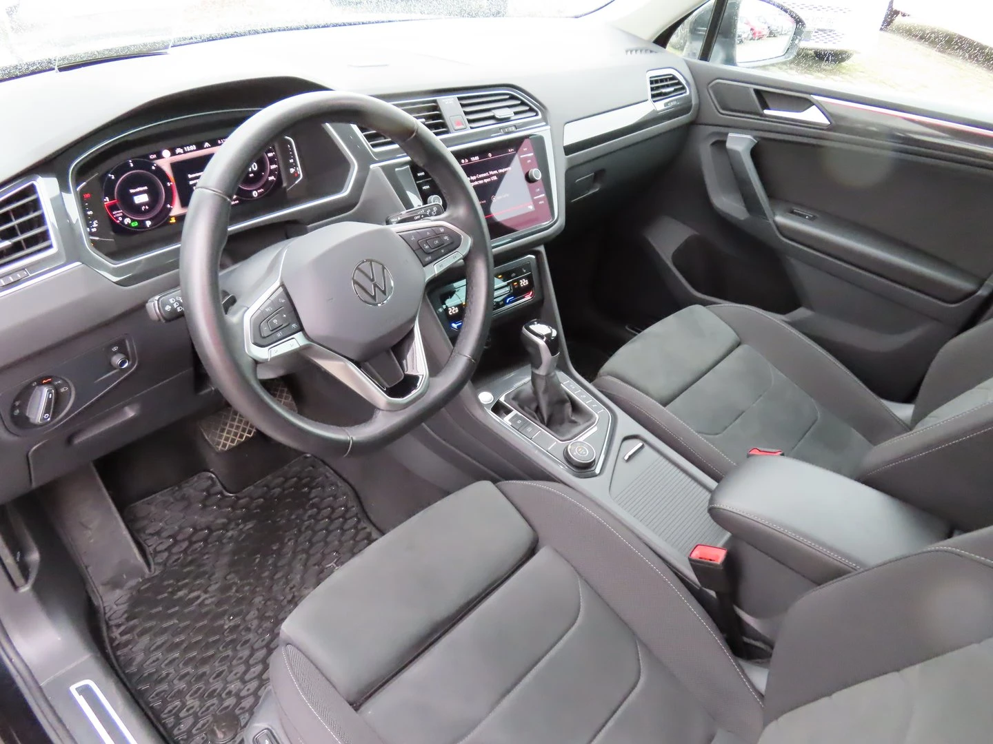 VW Tiguan Elegance 2.0 TDI SCR 4MOTION DSG | Mobile.bg � ����������� 4
