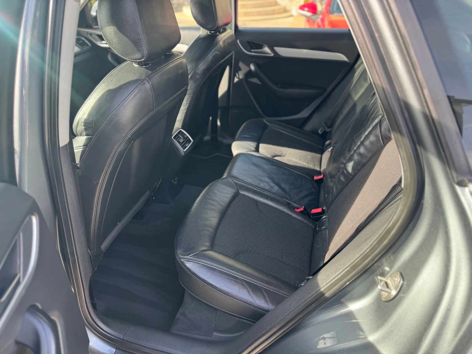 Audi Q3 2.0TDI Sline quattro TOP TOP - изображение 9