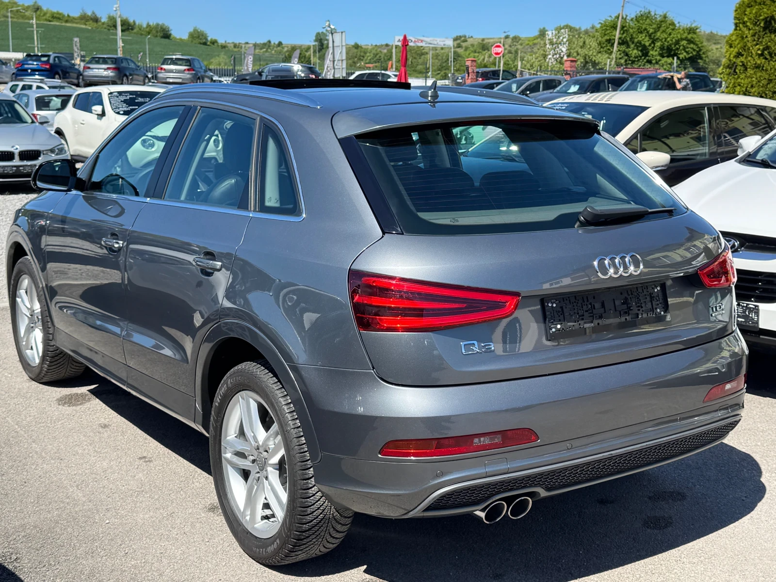 Audi Q3 2.0TDI Sline quattro TOP TOP, снимка 3 - Автомобили и джипове - 53541104
