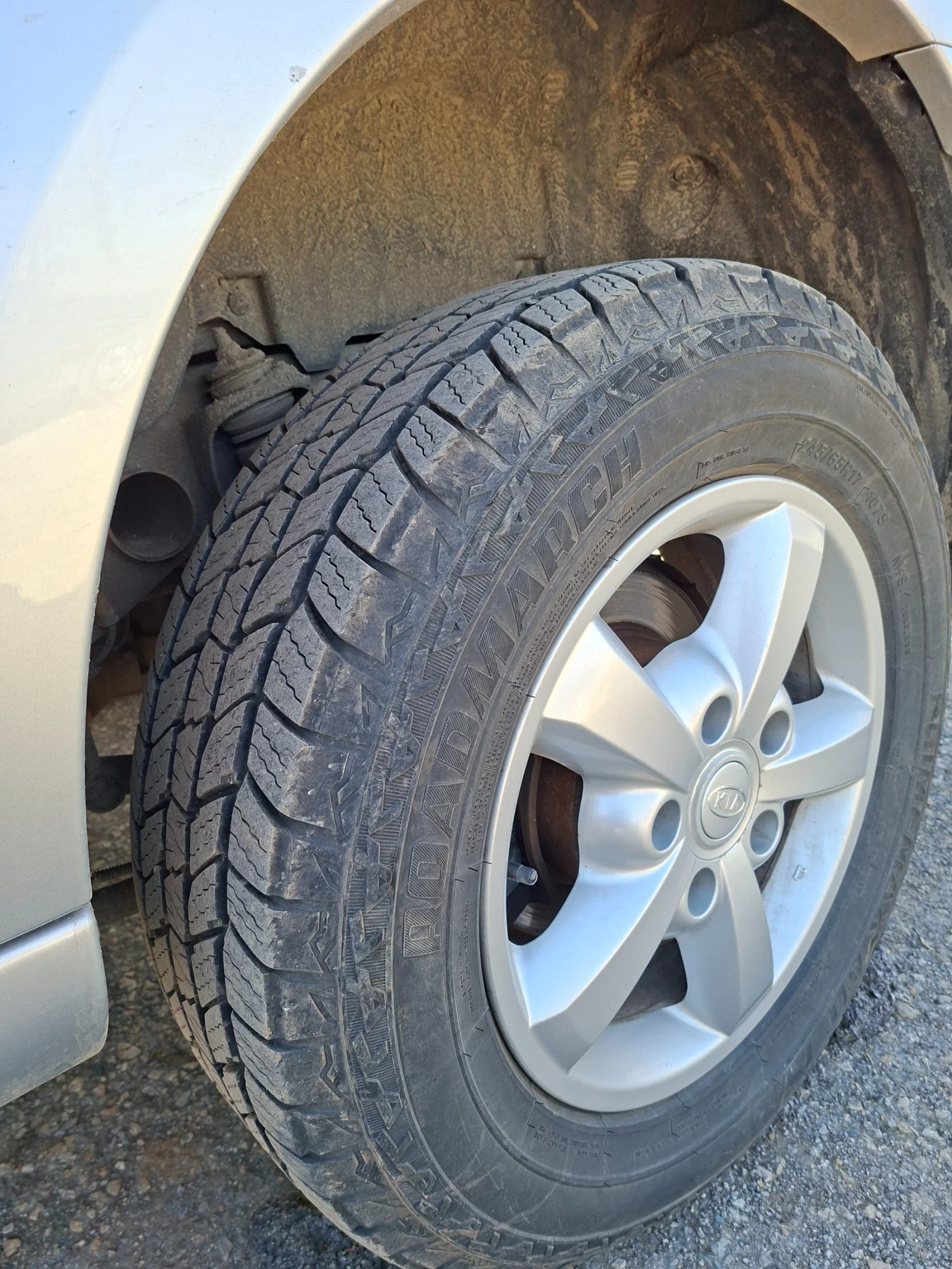 Kia Sorento, снимка 11 - Автомобили и джипове - 54245362