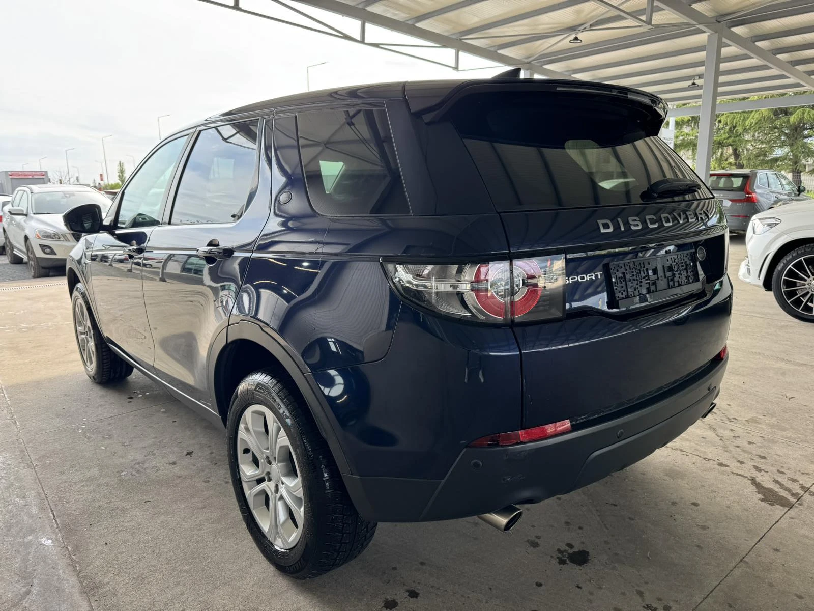 Land Rover Discovery Sport 2.0D* 150ps* 4x4* 153хл.км* НАВИ* КАМЕРА, снимка 3 - Автомобили и джипове - 54357660