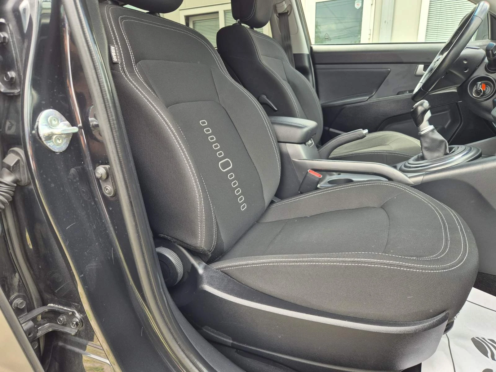 Kia Sportage 1.7CRDI-2014г-145000км, снимка 12 - Автомобили и джипове - 54703321