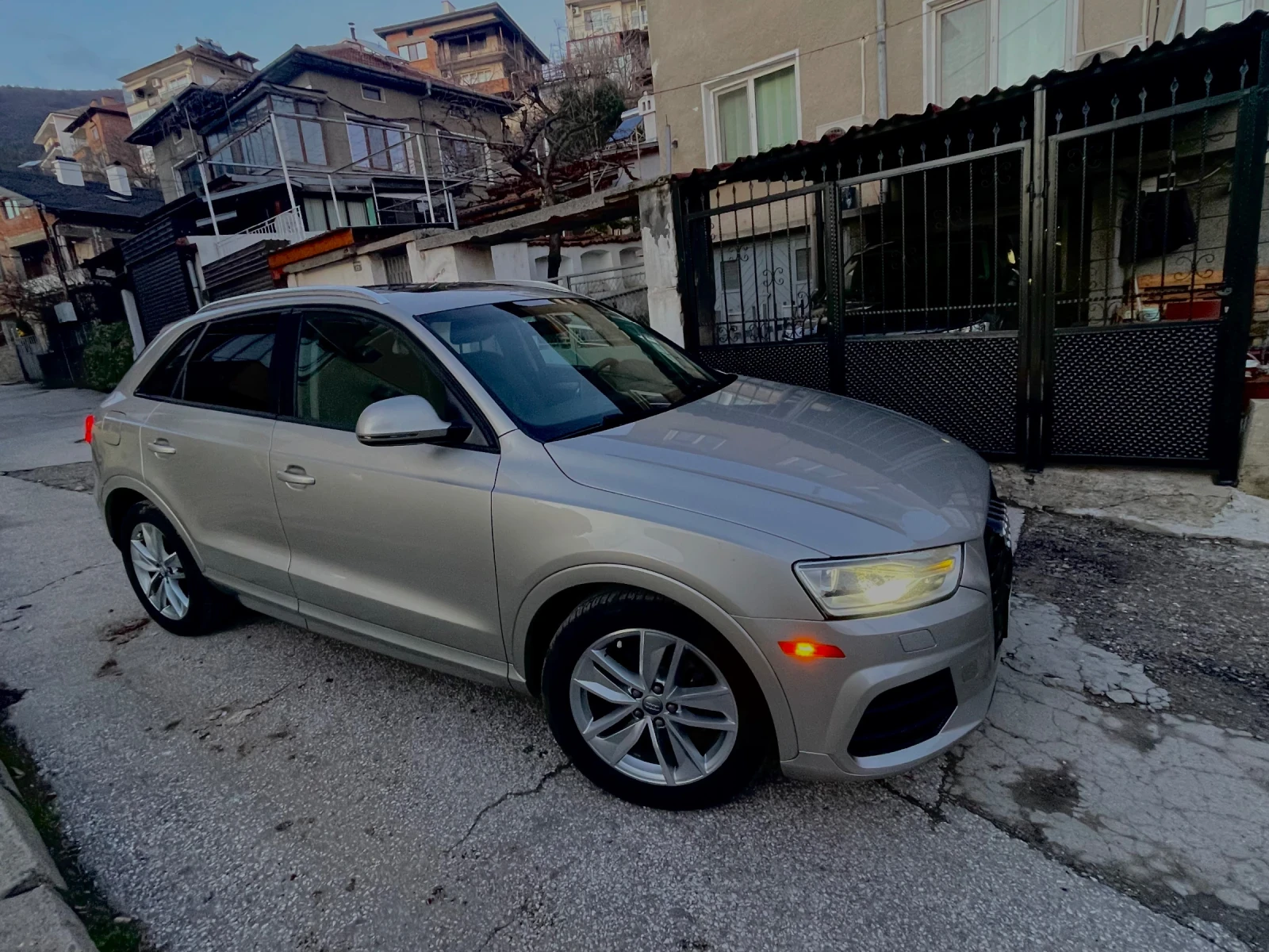 Audi Q3 Газ, снимка 9 - Автомобили и джипове - 55124753