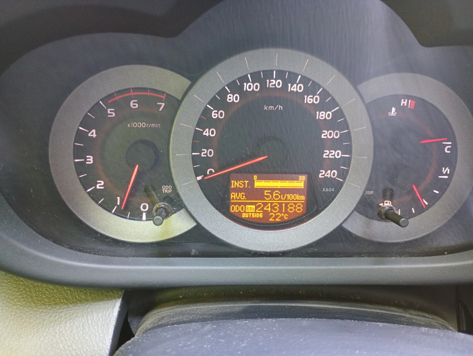 Toyota Rav4 D4D, снимка 12 - Автомобили и джипове - 55250684