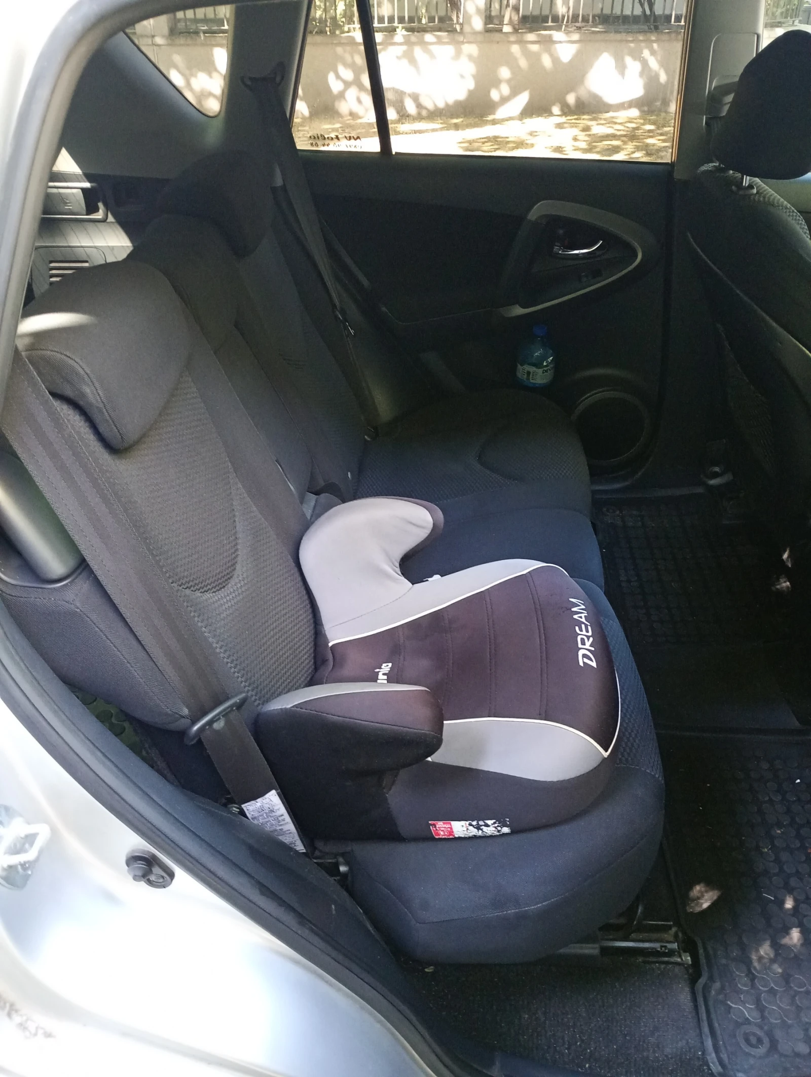 Toyota Rav4 D4D, снимка 9 - Автомобили и джипове - 55250684