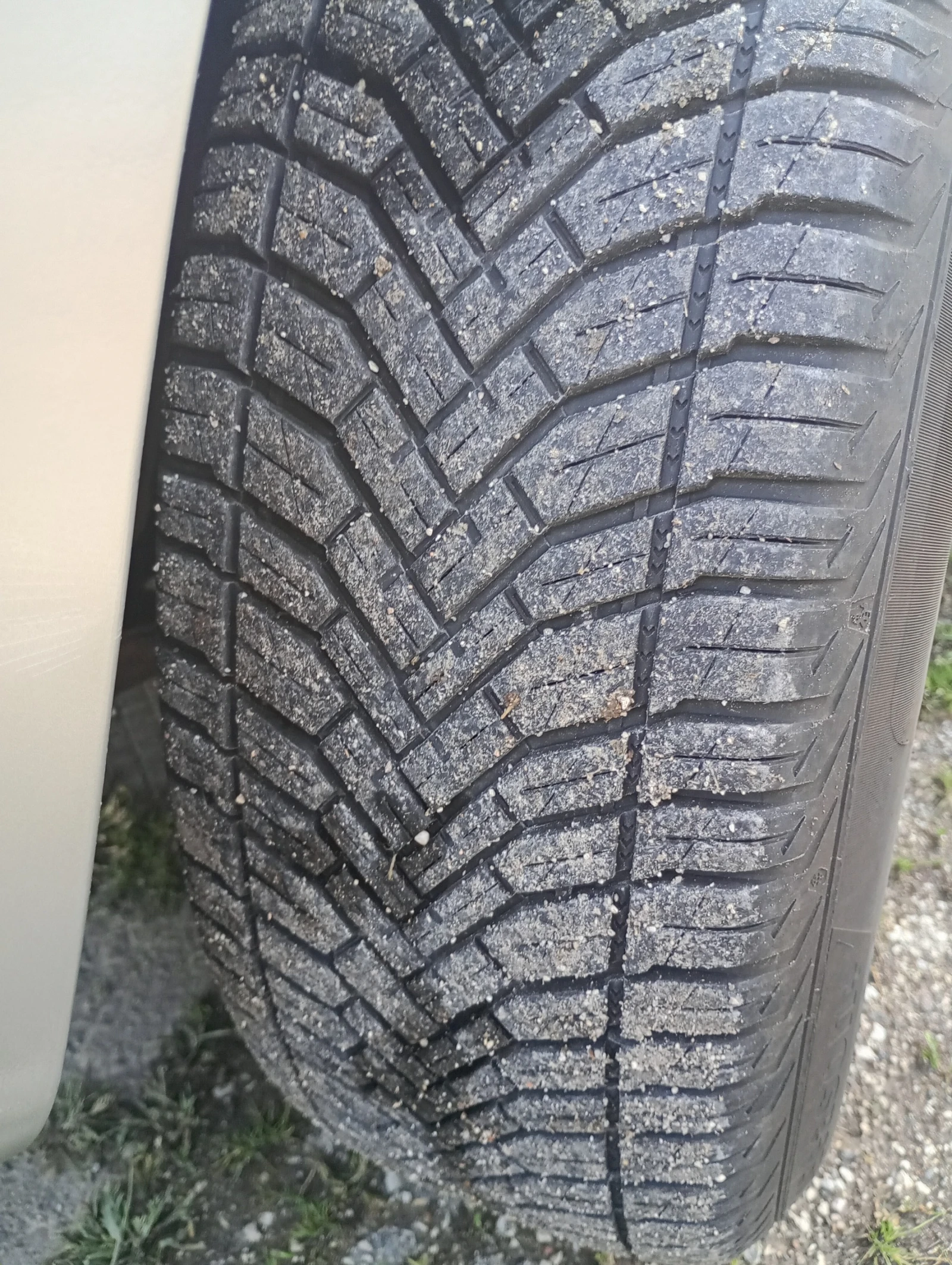 Toyota Rav4 D4D, снимка 14 - Автомобили и джипове - 55250684