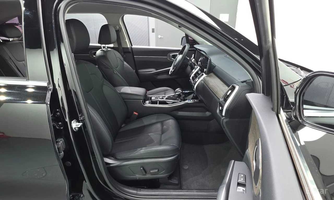 Kia Sorento 2.2D Prestige 4x4* ПОДГРЕВ* ОБДУХВАНЕ* КАМЕРА* , снимка 7 - Автомобили и джипове - 55250787