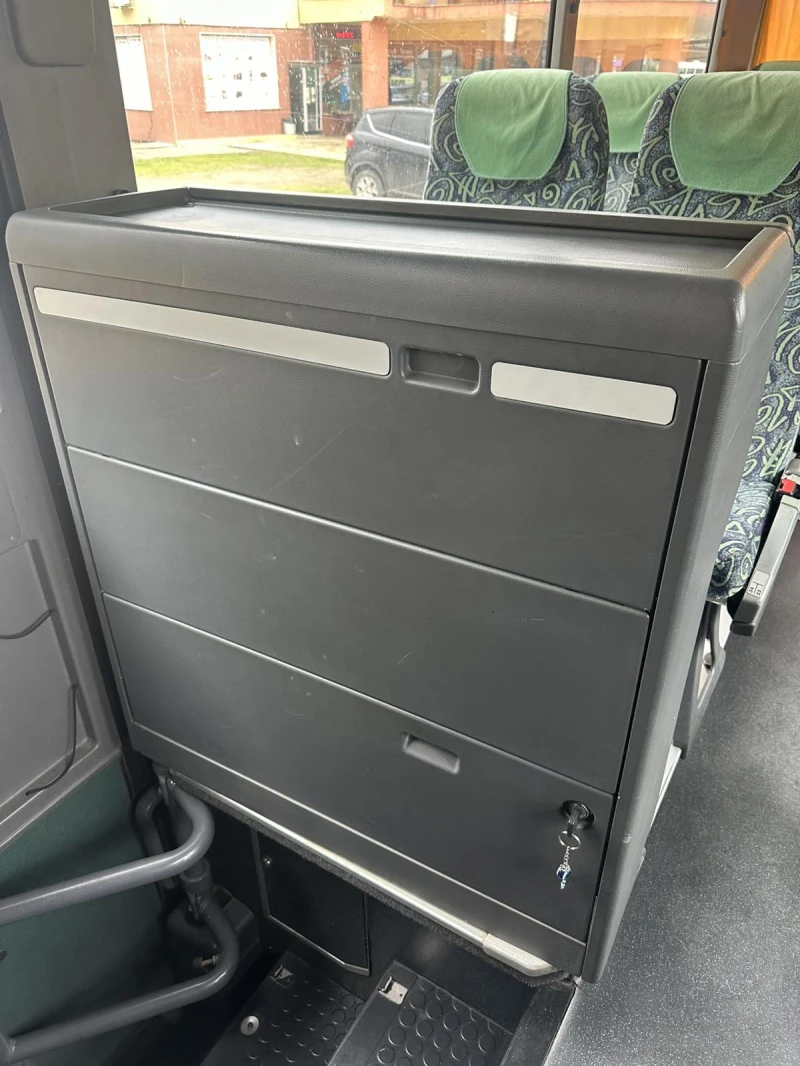 Mercedes-Benz Integro евро 3, снимка 12 - Бусове и автобуси - 49039147