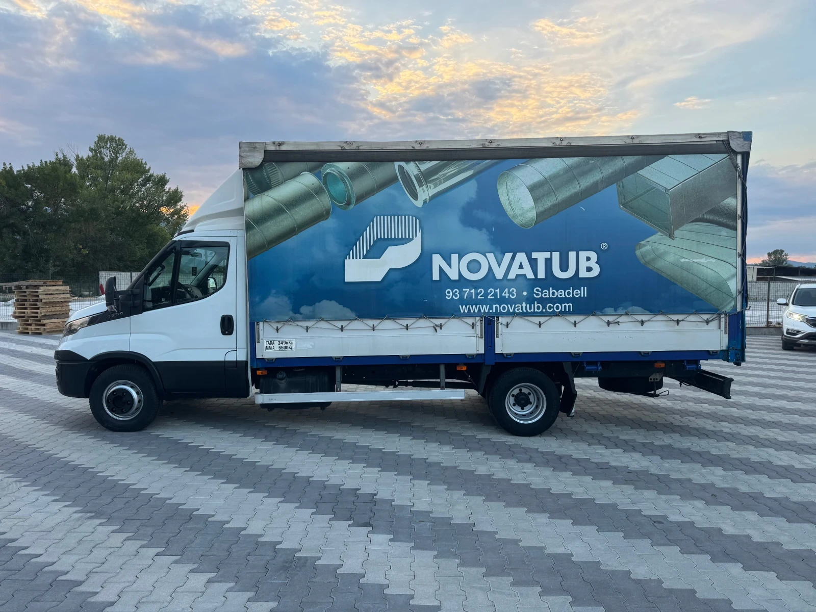 Iveco Daily 65C17, снимка 7 - Бусове и автобуси - 55997541