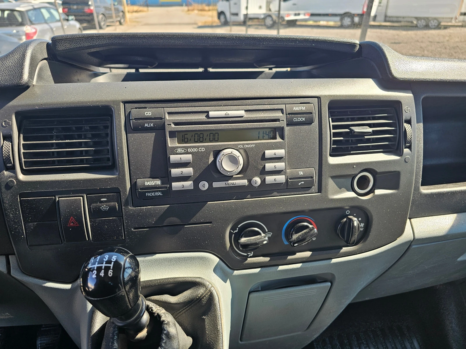 Ford Transit 2.4dcamocfal 3ctr., снимка 7 - Бусове и автобуси - 56311524