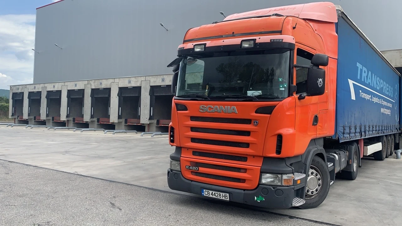 Scania R 420 Мега 4 броя възглавници - изображение 2