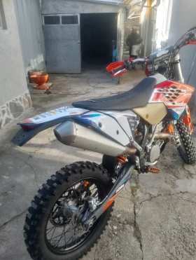 Ktm 250 Моторът има спортни радиатори и мъркучи, снимка 3