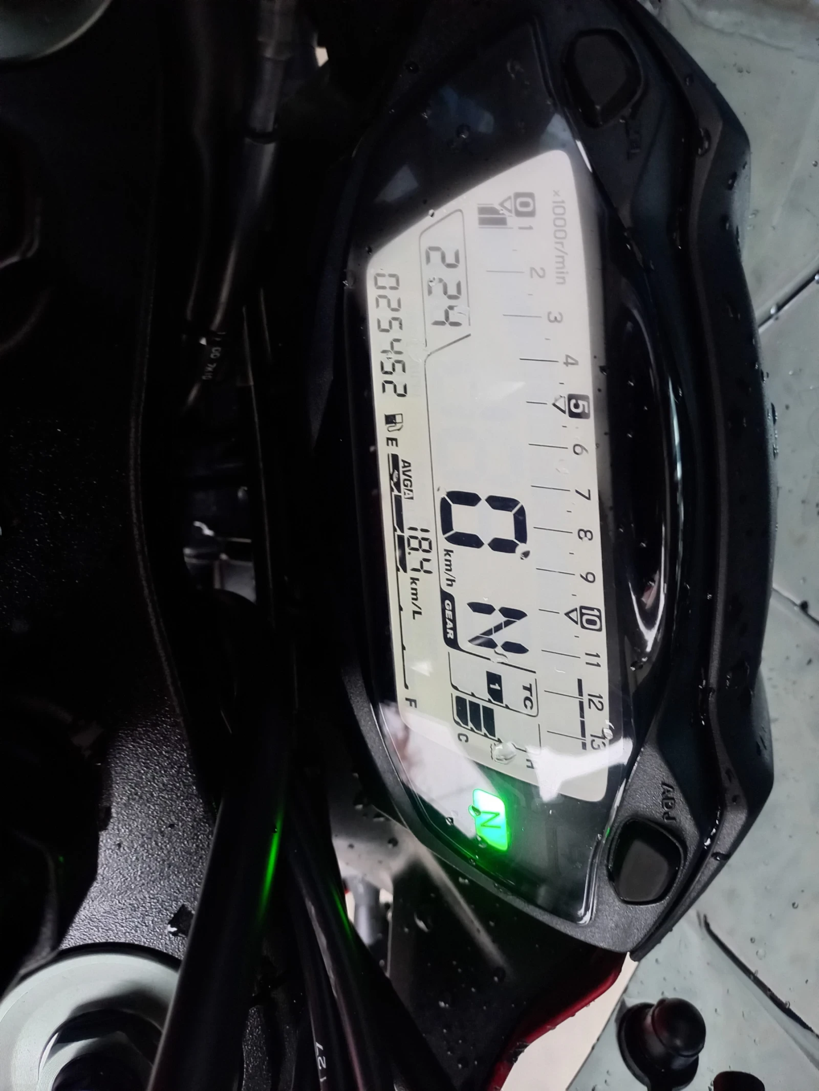 Suzuki Gsx -S 750 ABS TC LED  - изображение 9