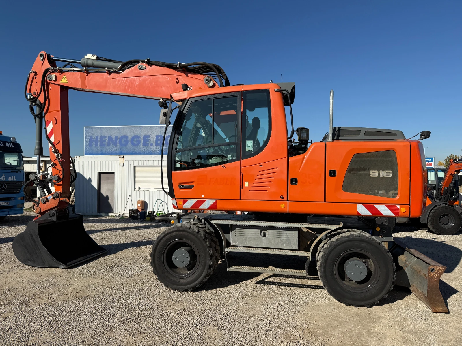  Liebherr A 916 | Mobile.bg   6