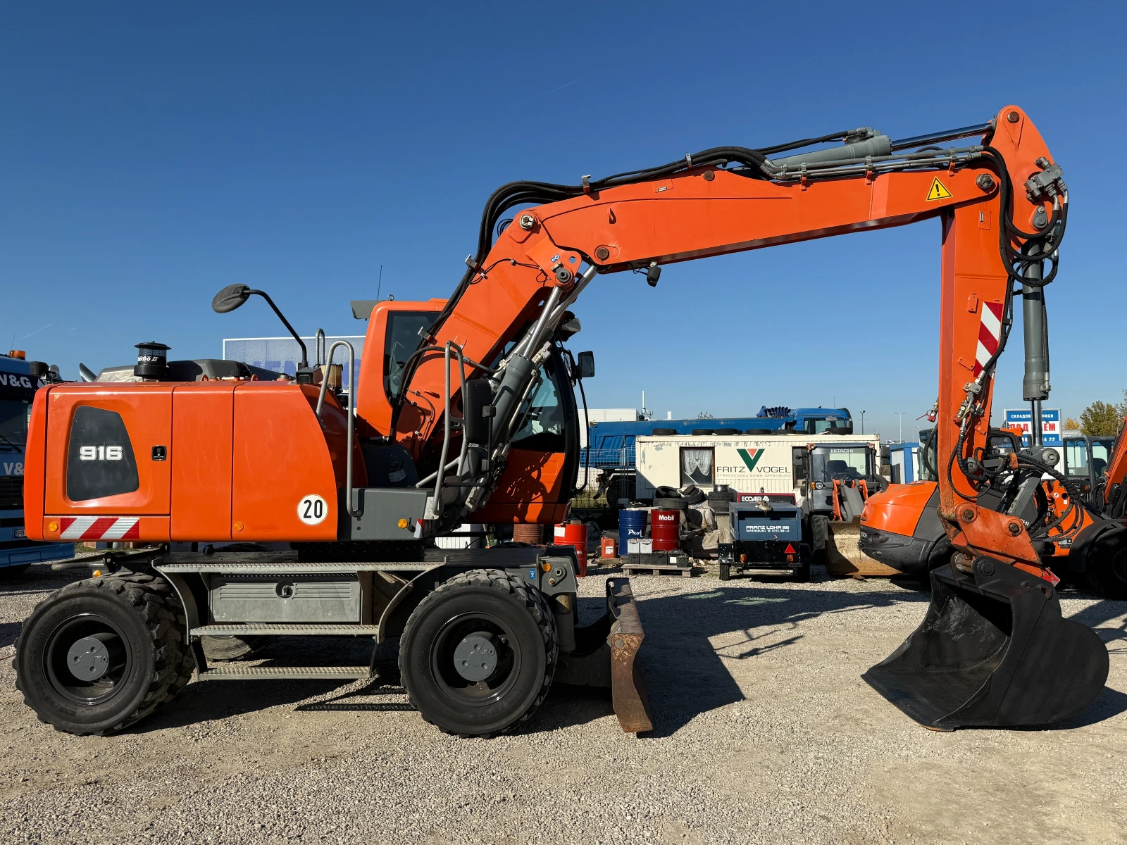  Liebherr A 916 | Mobile.bg   16