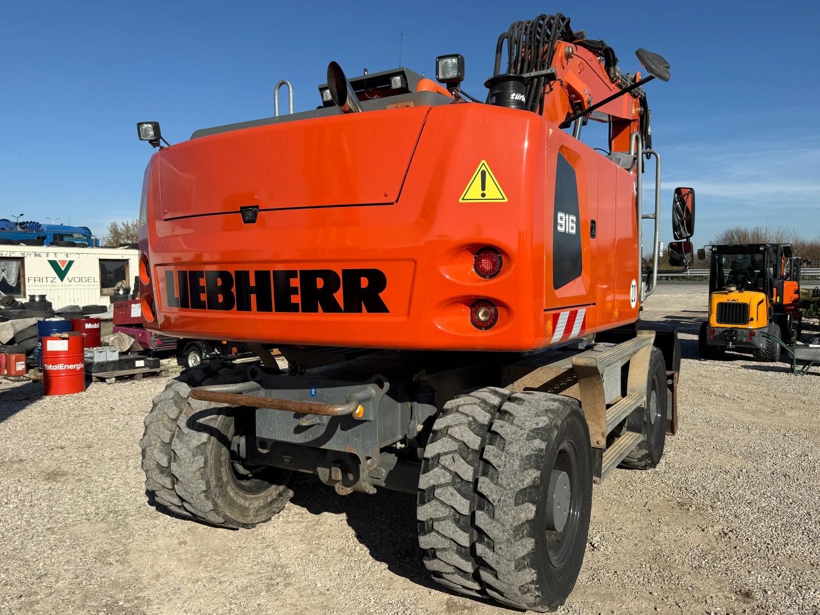  Liebherr A 916 | Mobile.bg   12