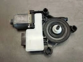      Audi/Seat/Skoda/VW 2018-RH 4  5Q0959408D | Mobile.bg    2