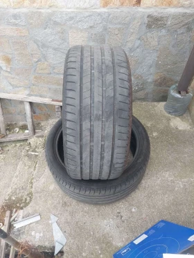 Гуми Летни 275/35R21, снимка 5 - Гуми и джанти - 52428257