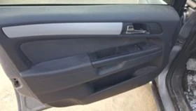 Opel Zafira 1.9-120к.с 4Броя, снимка 8