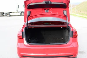 VW Golf VW Jetta GLI 2.0 TSI 211hp/DSG/99km/Keyless/TOP, снимка 14