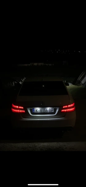Обява за продажба на Mercedes-Benz E 250 AMG ~Цена по договаряне - изображение 8