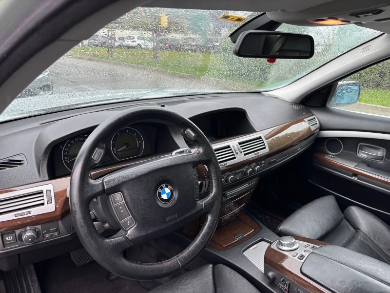 BMW 730, снимка 11 - Автомобили и джипове - 47396124