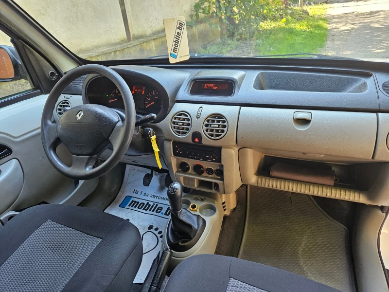 Renault Kangoo 1.5 dCI Климатик, снимка 13 - Автомобили и джипове - 47594105