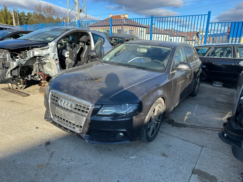 Audi A4 2.0 TDI Avtomat, снимка 3 - Автомобили и джипове - 48375675